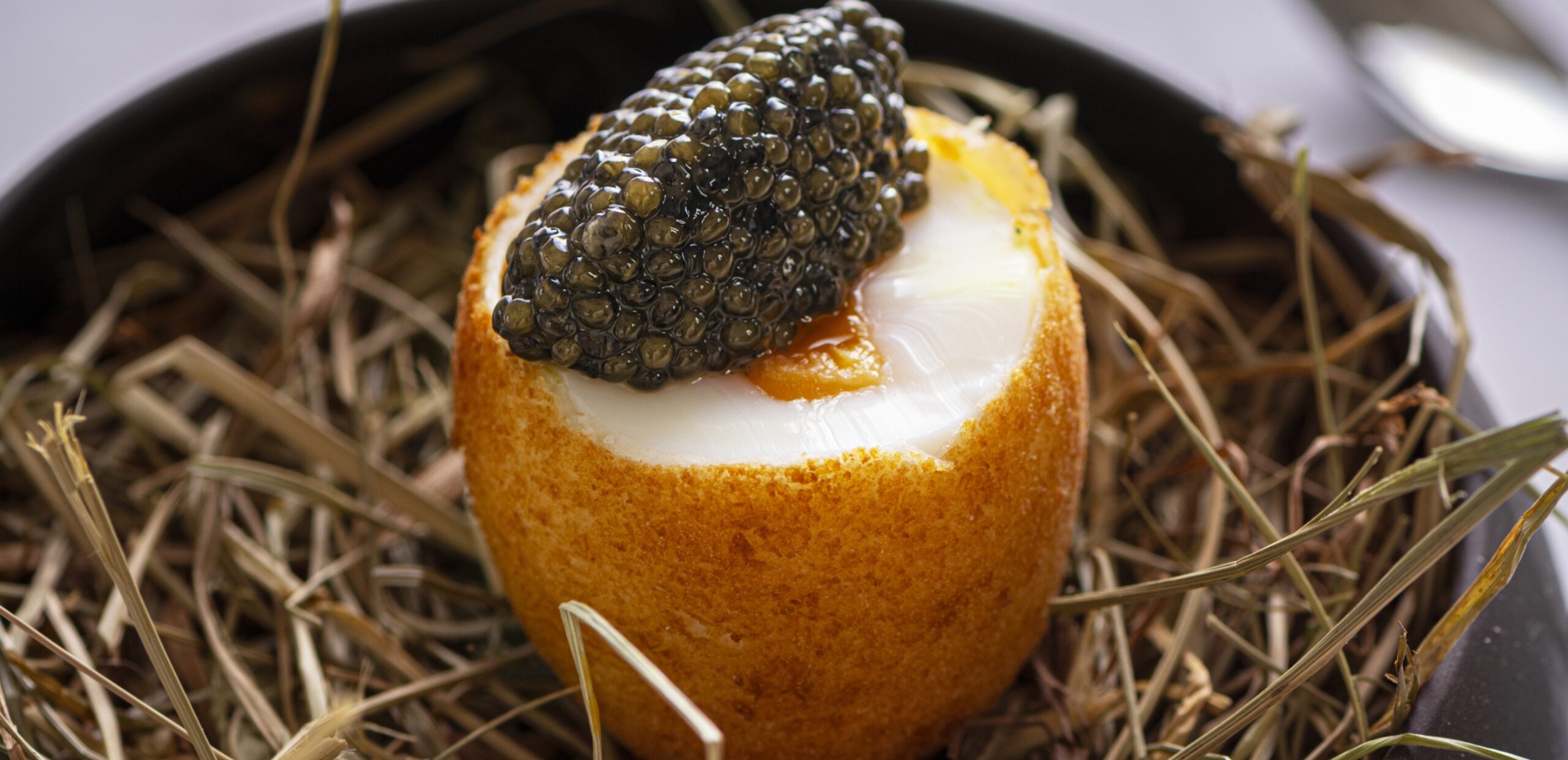 Oeufs-Sturia-Caviar-Aquitaine