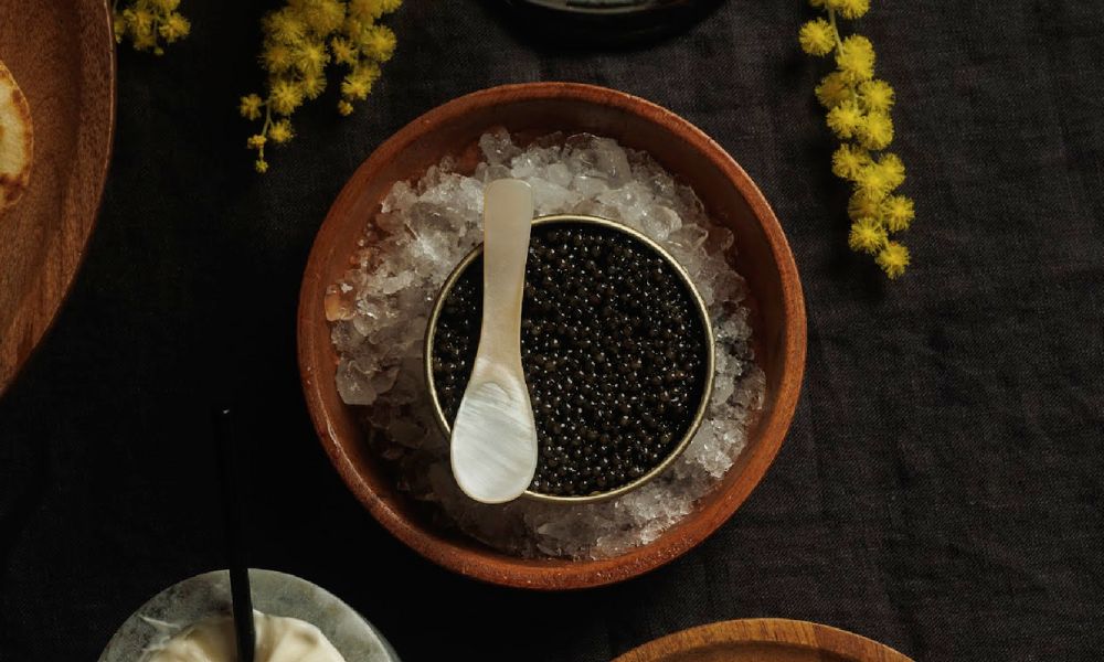 servir-caviar-aquitaine